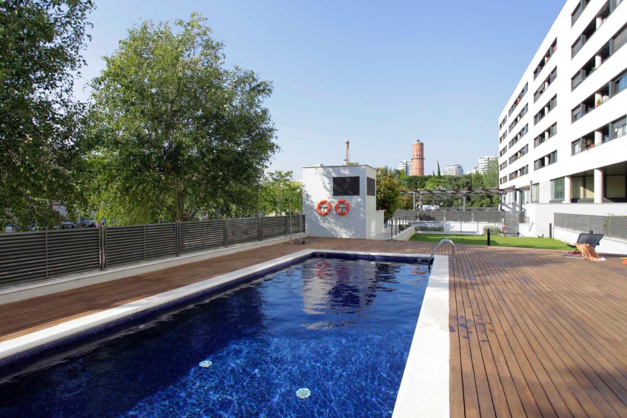 1217 - Pool And Beach Nice Apartment II Барселона Екстериор снимка