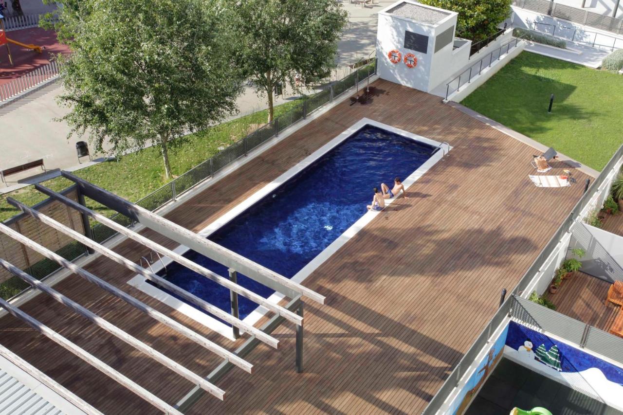 1217 - Pool And Beach Nice Apartment II Барселона Екстериор снимка
