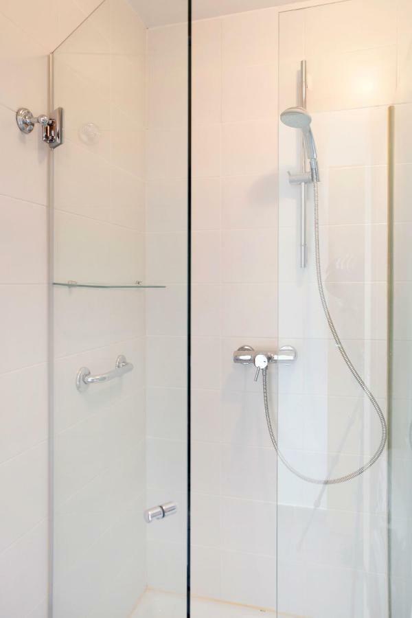 1217 - Pool And Beach Nice Apartment II Барселона Екстериор снимка