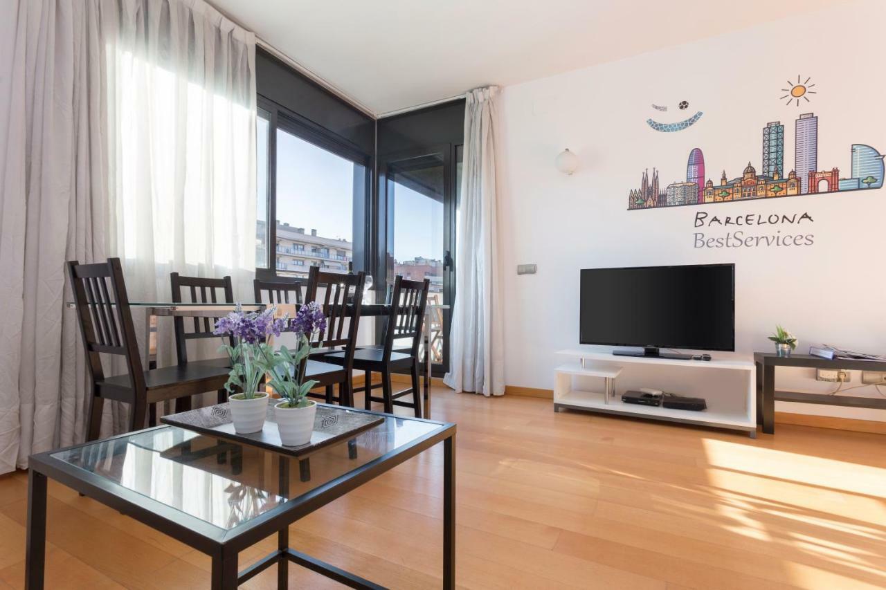 1217 - Pool And Beach Nice Apartment II Барселона Екстериор снимка